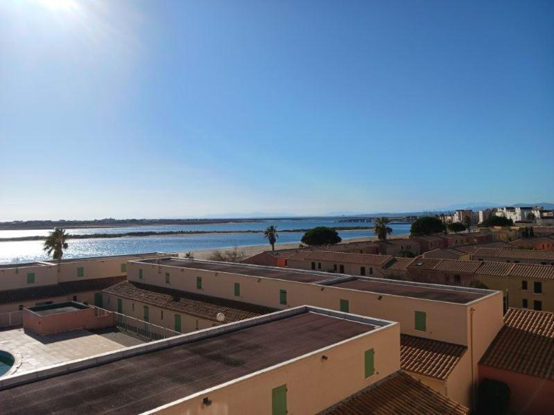 Appartement Avec Magnifique Vue Sur Mer Gruissan Esterno foto